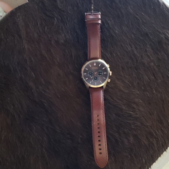 Fossil Watch - Picture 2 of 4